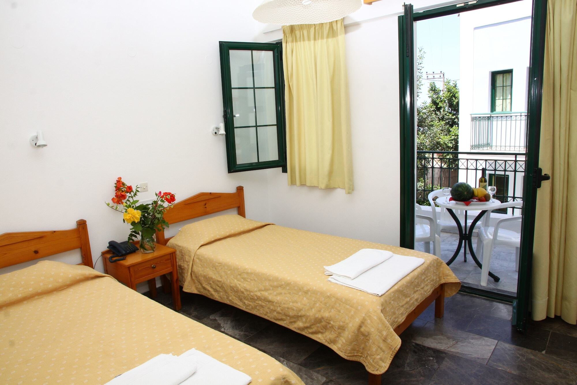 Camari Garden Hotel Apartments Gerani Chanion Extérieur photo